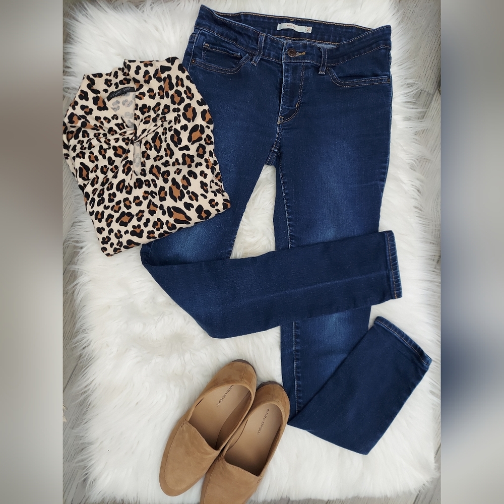 Levi's 711 Skinny jean 27 x 30 Dark blue, Red tab.